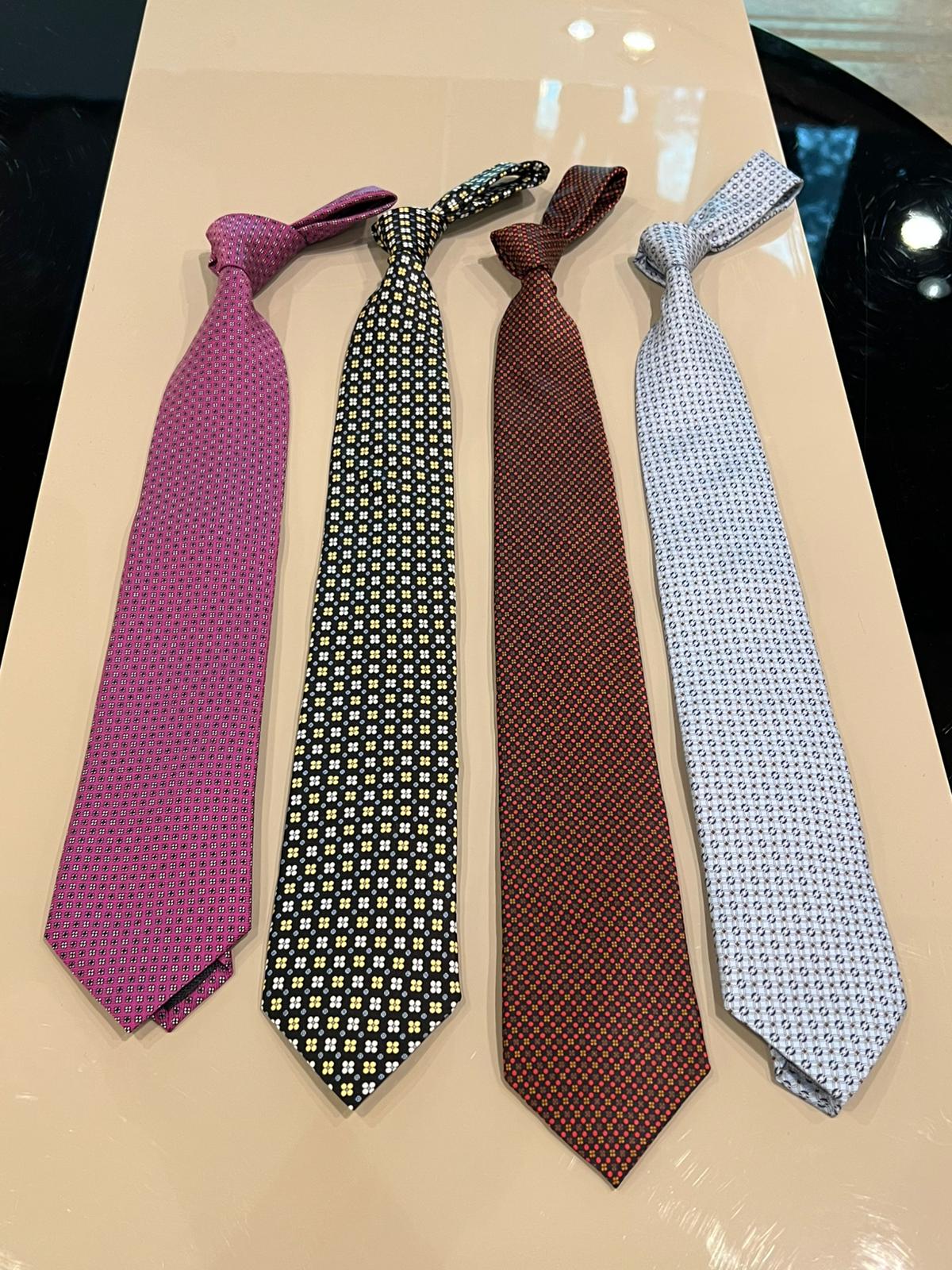 Seidenkrawatte Foulard