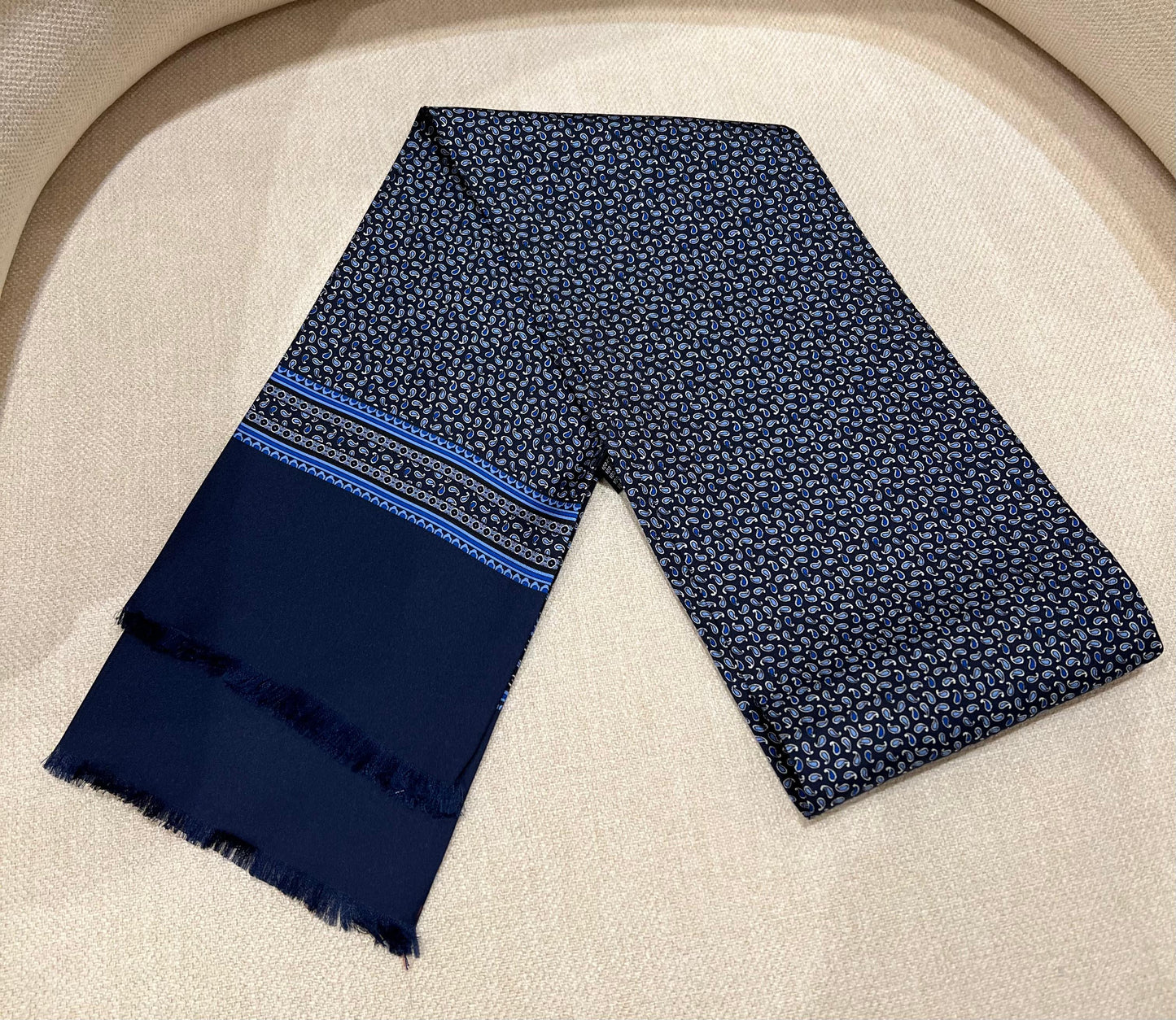 Seidenschal Mini-Paisley Marineblau