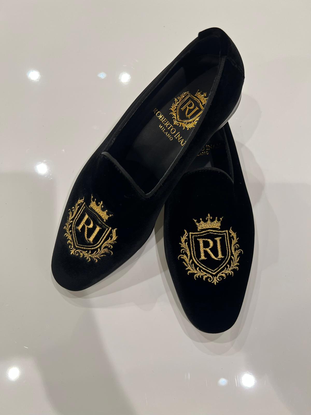 Smoking-Loafer Schwarz mit Wappen-Stickerei Gold