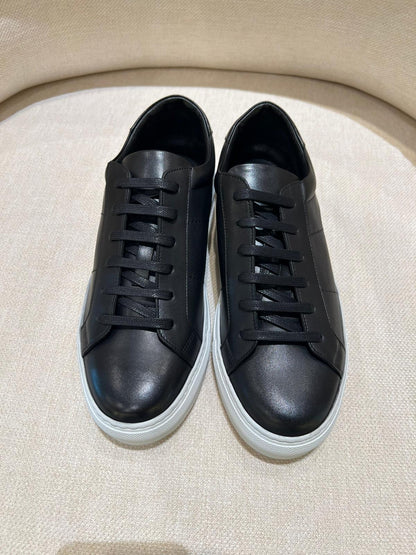 Sneaker Schwarz
